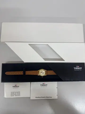 새상품급 TISSOT 티쏘 스타일리스트 쿼츠 손목시계