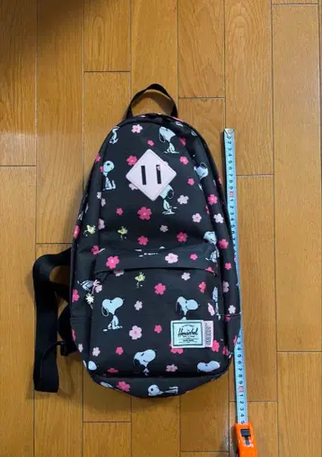 Apple 한정판 Herschel 원숄더백*스누피 [ 미사용 ]