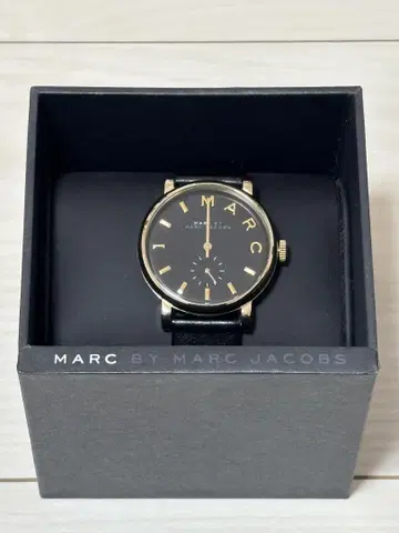 Marc by Marc Jacobs MBM1269 Baker