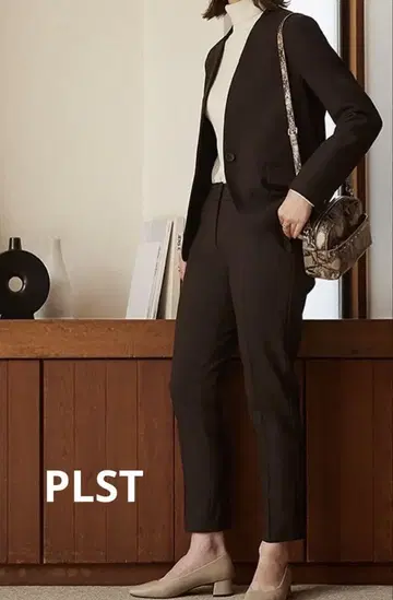 PLST 브러쉬드 백 스틱 팬츠
