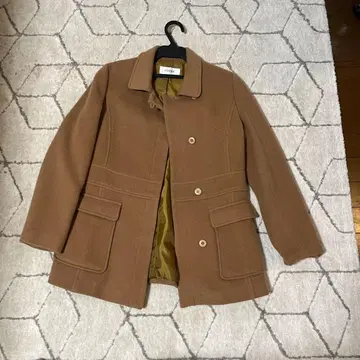 피노레 코트