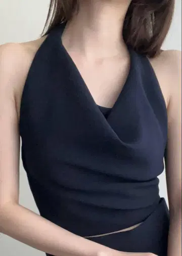 Huitrox 드레이프 홀터 탑