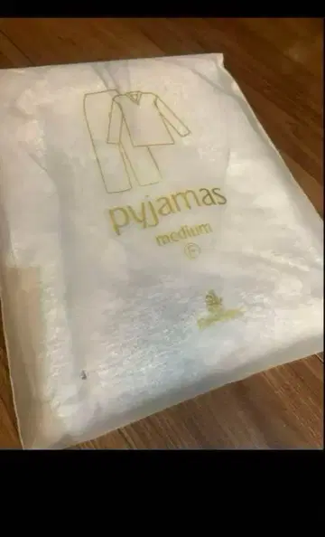 미사용 새상품 에미레이트 항공 퍼스트 클래스 룸웨어