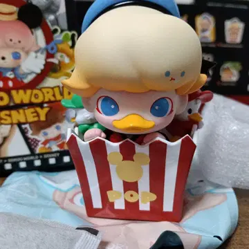 POPMART DIMOO WORLD 도널드 덕 피규어