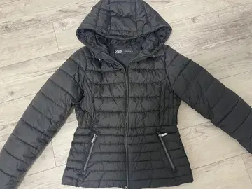 ZARA 후드 부착 블랙 퀼팅 자켓