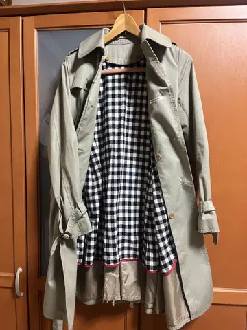 GRACE BARNES 트렌치코트 카키