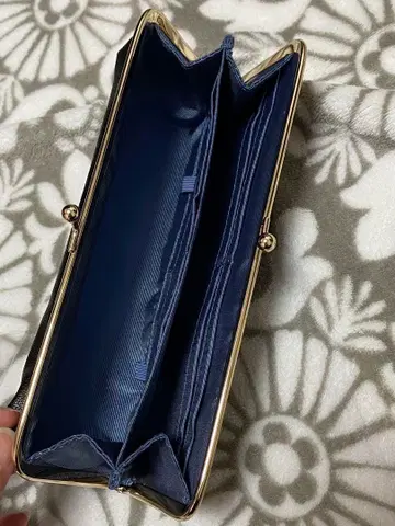 라미플러스 한 손으로 톡 열리는 코인 스루 가마구치 지갑 모임