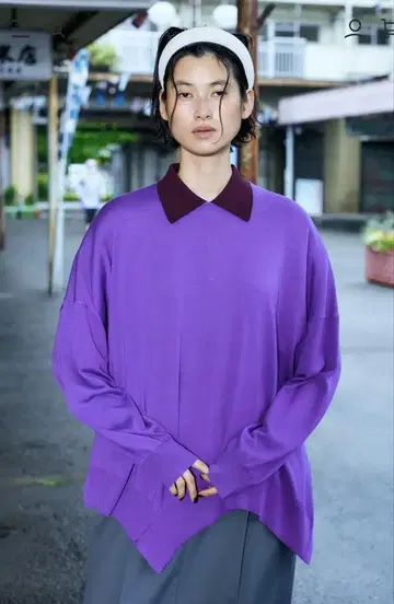 WAVE-HEM PULLOVER