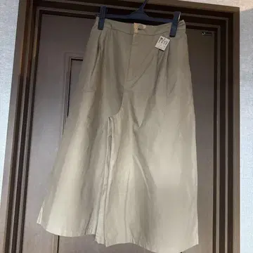 두 패밀리 베이지 가우초 팬츠 허리밴딩
