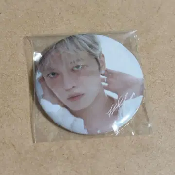 재중 RE:VERIE 투어 회장 한정판 가챠 캔뱃지