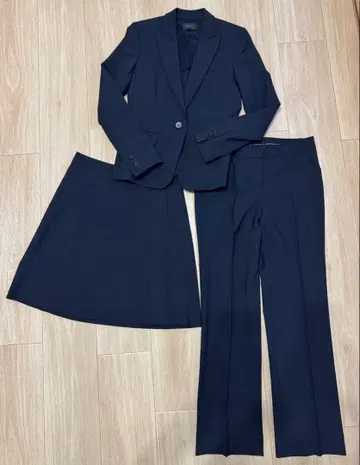 새상품급 theory 비즈니스 정장 쓰리피스 셋업 3점 사이즈 2