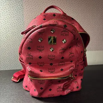MCM 스터드 장식 핑크 백팩