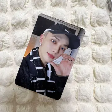 Stray Kids 현진 SKZOOver. 예약 특전 트레이딩 카드 SW