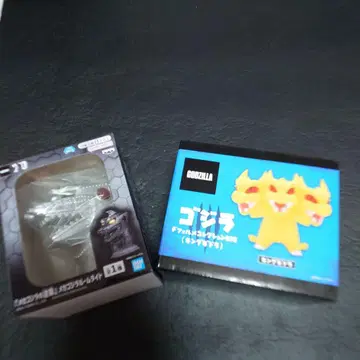 메카고질라 룸 라이트 킹기도라 피규어