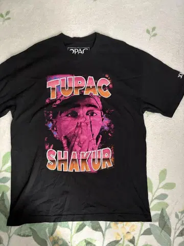 XLARGE 블랙 T셔츠 L 사이즈