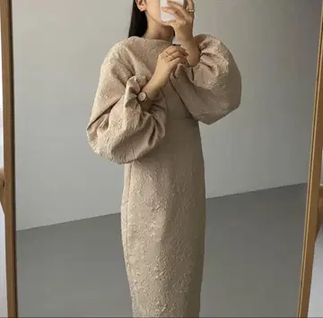 Louere 퍼프 자카드 I 라인 원피스