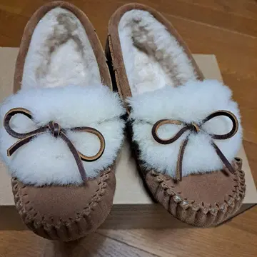 emu 보아 모카신