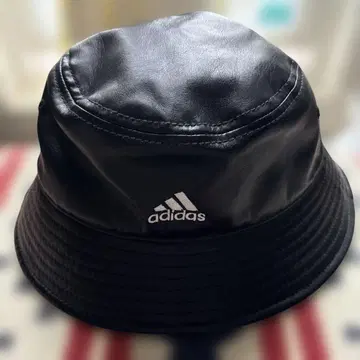 [새상품급] adidas 인조 가죽 버킷햇 블랙 JP L (58cm)