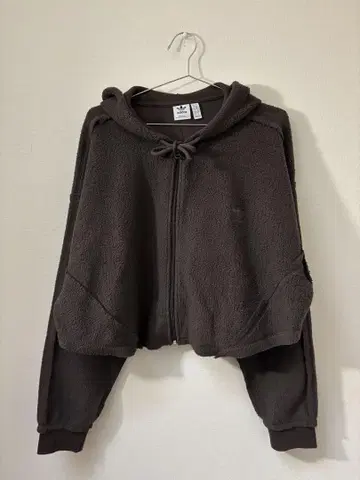adidas cropped boa jacket