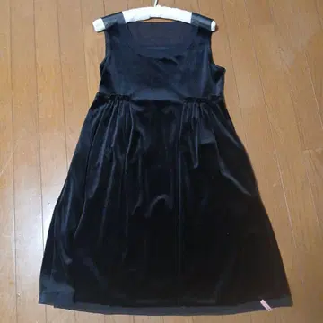 FOXEYNEW YORK 오버롤 스커트