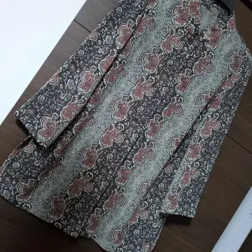 레리안 블라우스 9호