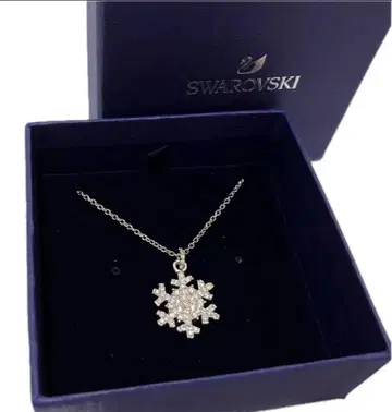 미사용 새상품 Swarovski 눈꽃 목걸이