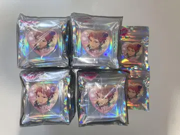 아츠키 슈 기라데코 캔 42점