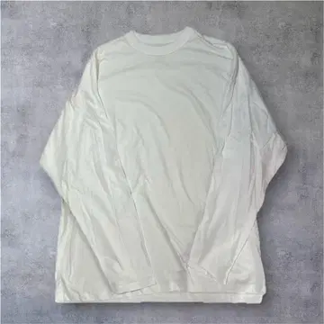 [한정 16,000장] CAHLUMN(카우람) x 패밀리마트 콜라보 롱T