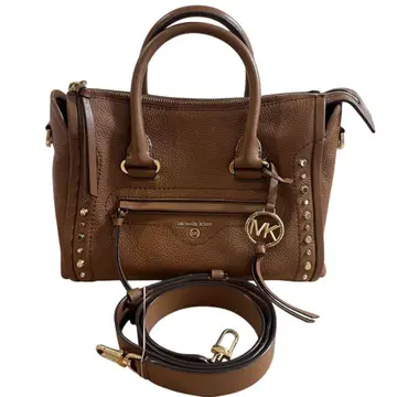 MICHAEL KORS 브라운 숄더백
