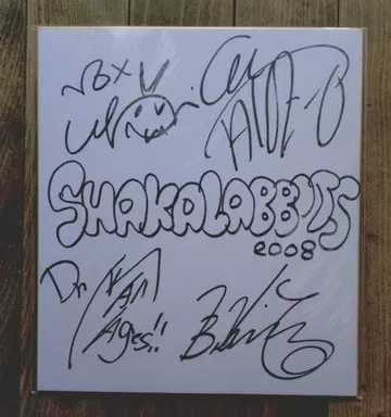 SHAKALABBITS 친필 사인 색지