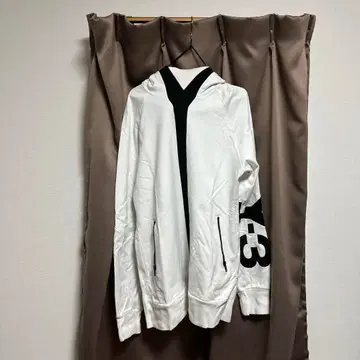 Y-3 후드티 화이트/블랙