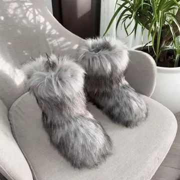 그레이 인조 모피 부츠 24.5cm