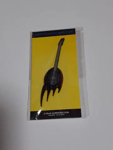호테이 토모야스 기타형 핀 배지 3