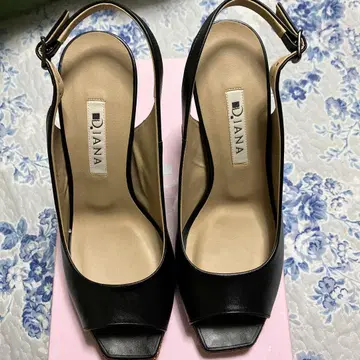 DIANA 블랙 하이힐 23.5cm