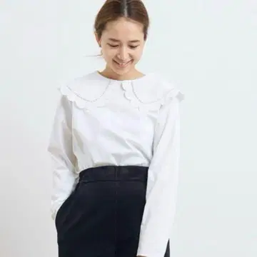 yori 요리 스캘럽 칼라 롱 티 블라우스