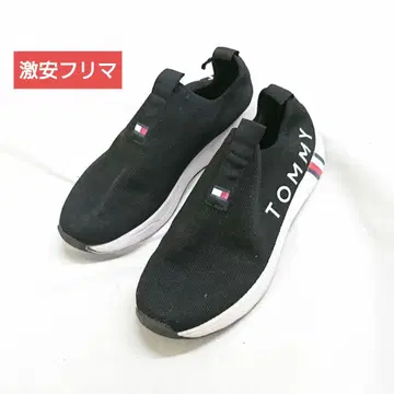 TOMMY ALIAH 블랙 슬립온 스니커즈 M6