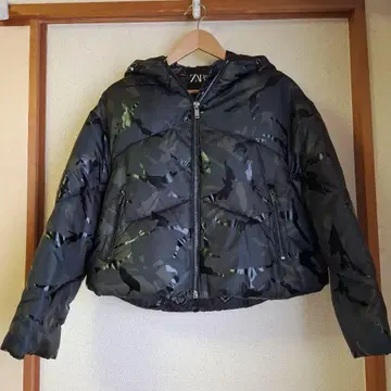 ZARA 밀리터리 카모플라쥬 다운 자켓