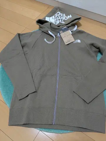 새상품, 택 포함 THE NORTH FACE 후드티 L 속기모