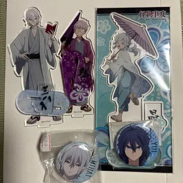 괴물사변 아크릴 스탠드 캔뱃지 세트