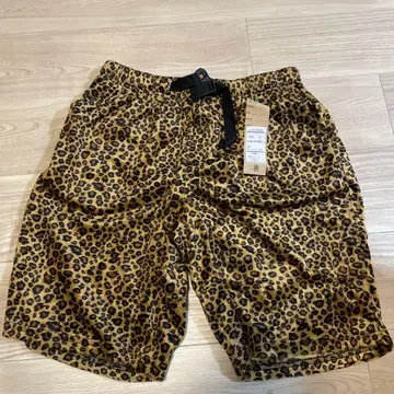 DEFINITLY ZULU 레오파드 무늬 XL 사이즈 숏팬츠