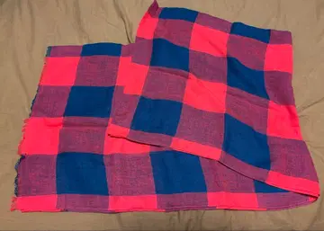 연내 한정 판매 MARC BY MARC JACOBS 체크 무늬 스톨