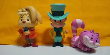 POPMART 이상한 나라의 앨리스 삼월 토끼 머드햇터 체셔 고양이