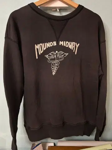 웨어하우스 양V 맨투맨