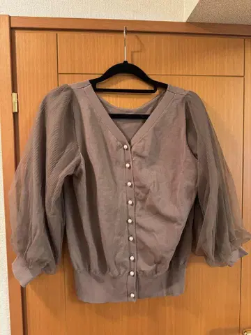 아푸와이저 리셰 이소재 가디건