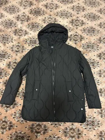 ZARA 블랙 후드 부착 자켓