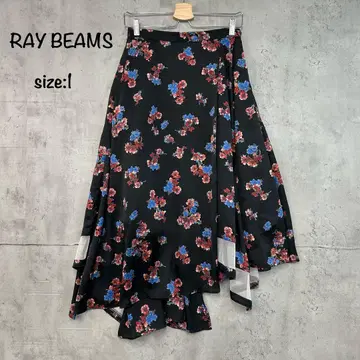 레이 빔즈 플라워 프린트 랜덤 헤임 스커트