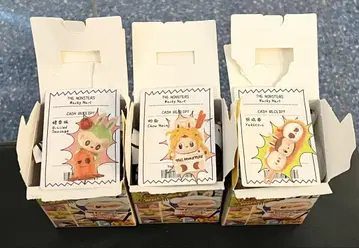 정품 THE MONSTERS Wacky Mart 러브브 피규어 3종