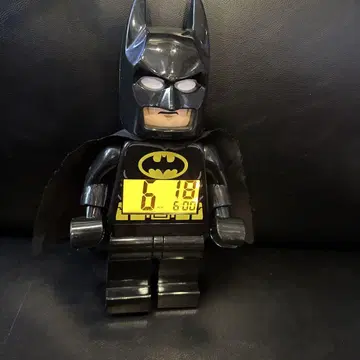LEGO DCSuper Heroes 배트맨 디지털 시계 레고 스타일