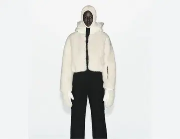 ZARA SKI 퍼 자켓 화이트