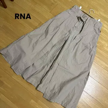 RNA 아르엔에이 슬랭 랩 스커트풍 팬츠